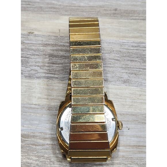 Vintage CARAVELLE Men’s Watch. Manual 17 Jewels Swiss Gold Tone, Runs Fast, 1969 main image 8